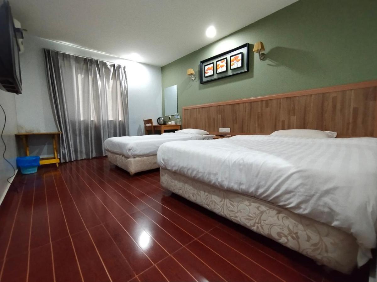 Oyo 90248 Kapitan Inn Bintulu Kültér fotó