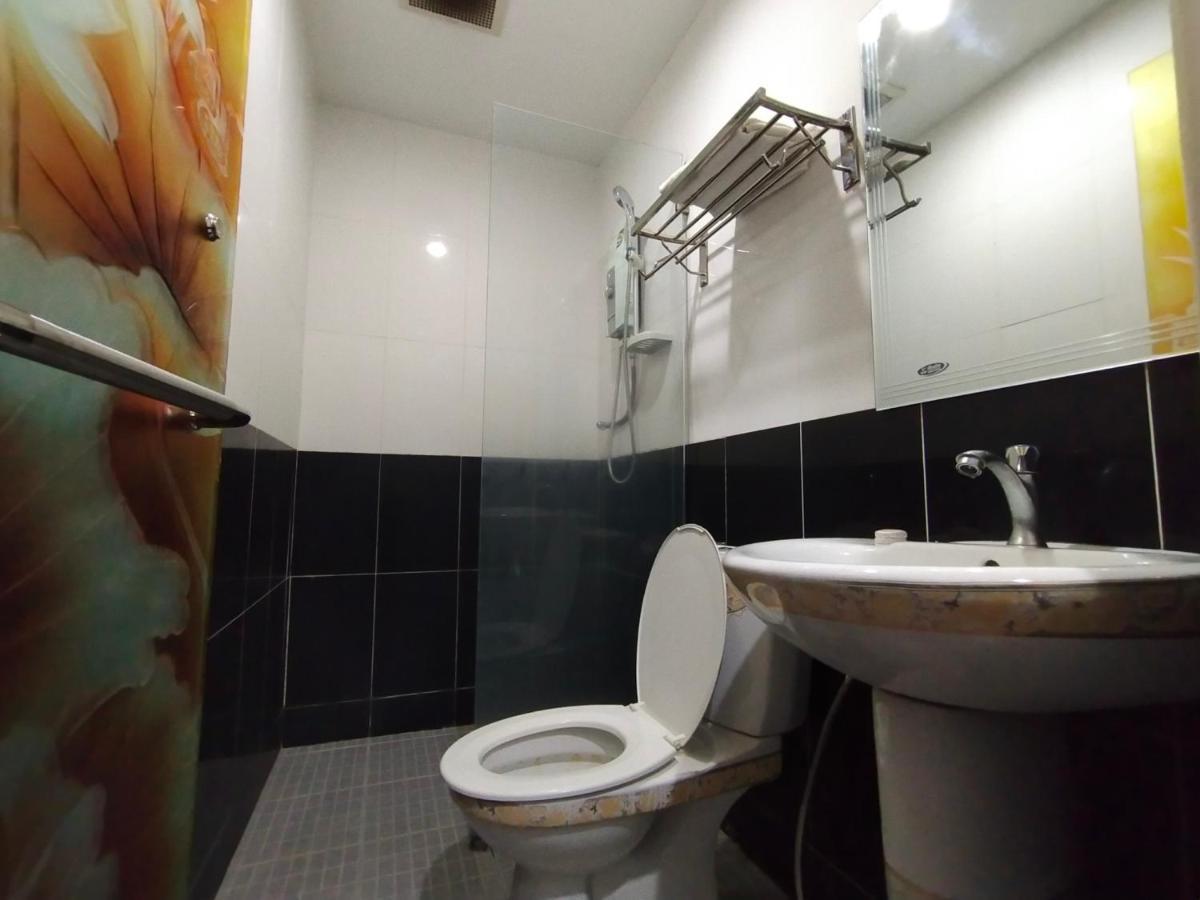 Oyo 90248 Kapitan Inn Bintulu Kültér fotó