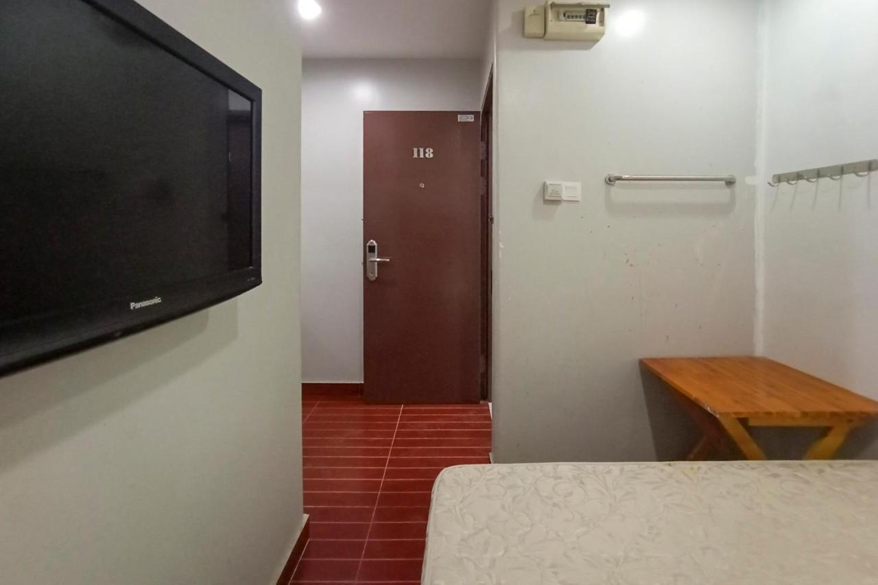 Oyo 90248 Kapitan Inn Bintulu Kültér fotó